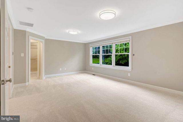 4510 RHETT LN, Fairfax, VA 22030