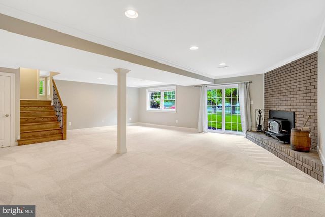 4510 RHETT LN, Fairfax, VA 22030