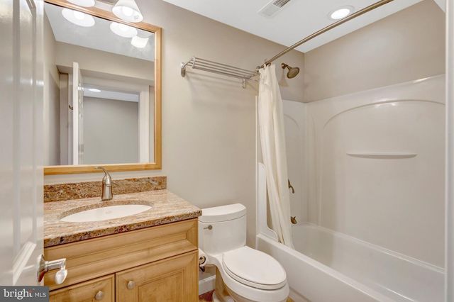 4510 RHETT LN, Fairfax, VA 22030
