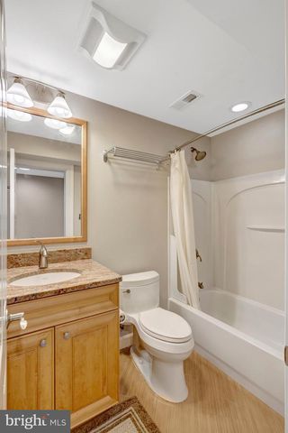 4510 RHETT LN, Fairfax, VA 22030