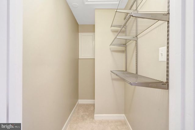 4510 RHETT LN, Fairfax, VA 22030