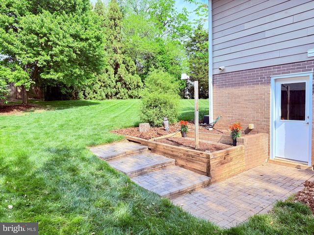 4510 RHETT LN, Fairfax, VA 22030