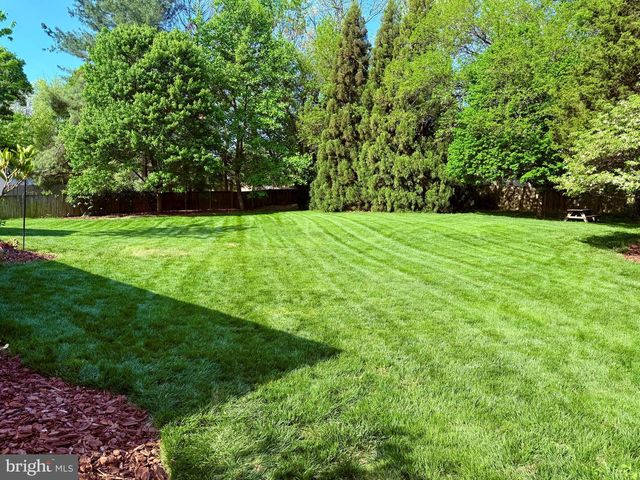 4510 RHETT LN, Fairfax, VA 22030
