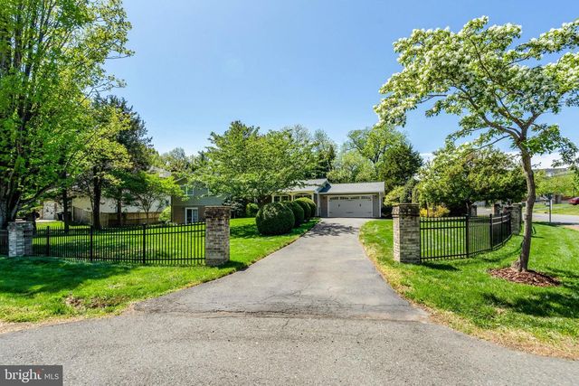 4510 RHETT LN, Fairfax, VA 22030