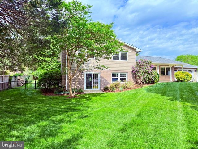 4510 RHETT LN, Fairfax, VA 22030