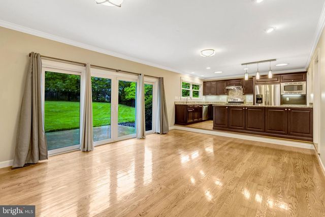 4510 RHETT LN, Fairfax, VA 22030
