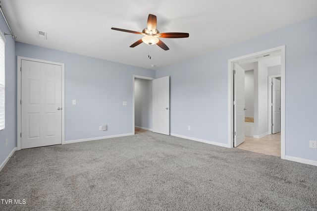 916 Lona Lane, Bluff City, TN 37618