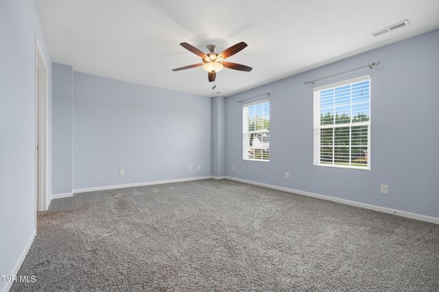 916 Lona Lane, Bluff City, TN 37618
