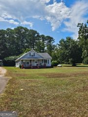 2381 Pegasus Parkway, Lagrange, GA 30240