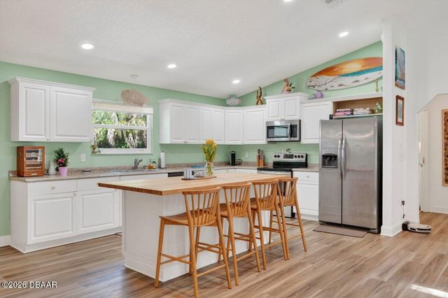 2012 Mango Tree Drive, Edgewater, FL 32141