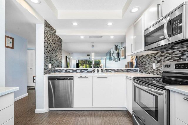 6121 Balboa Circle 103, Boca Raton, FL 33433