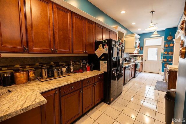 719 E Washington Street, Muncie, IN 47305