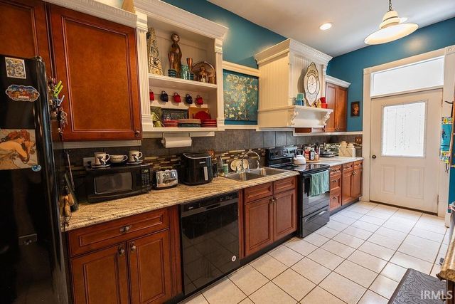 719 E Washington Street, Muncie, IN 47305