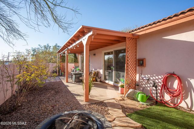 3755 W Bandit Place, Tucson, AZ 85742