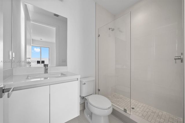 16710 N Botaniko Dr N, Weston, FL 33326
