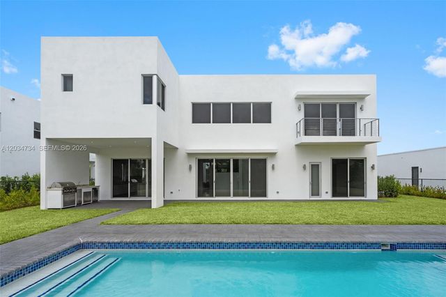 16710 N Botaniko Dr N, Weston, FL 33326
