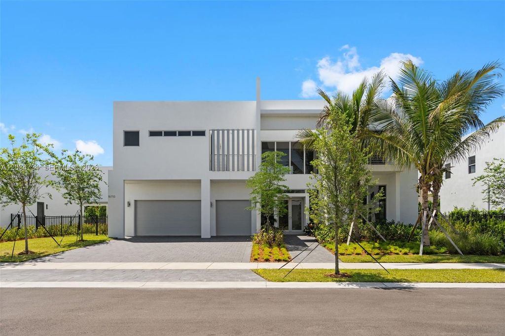 16710 N Botaniko Dr N, Weston, FL 33326
