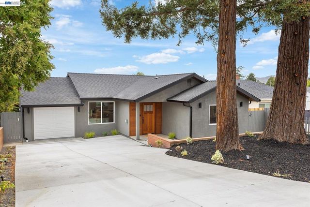 18367 Apricot Way, Castro Valley, CA 94546