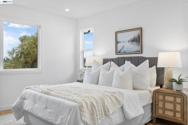 18367 Apricot Way, Castro Valley, CA 94546