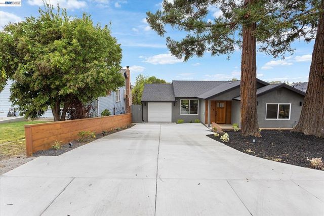 18367 Apricot Way, Castro Valley, CA 94546
