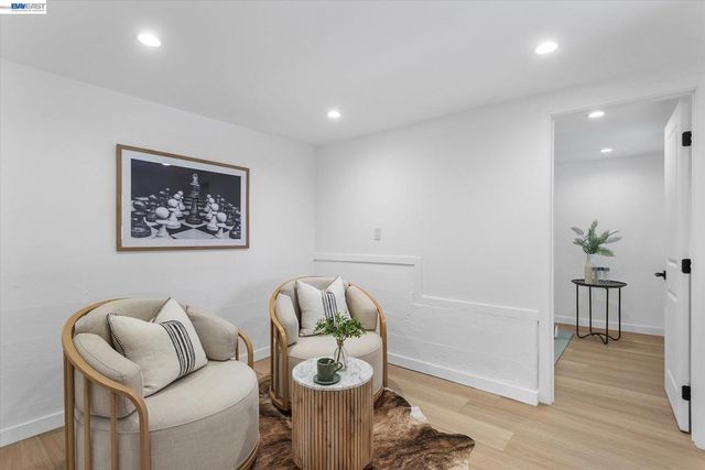 18367 Apricot Way, Castro Valley, CA 94546