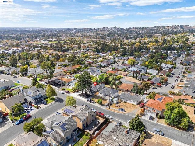 18367 Apricot Way, Castro Valley, CA 94546