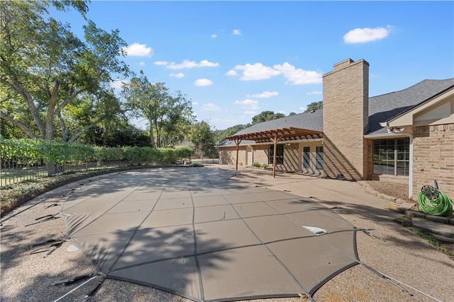 6000 Flat Rock Road, Waco, TX 76708