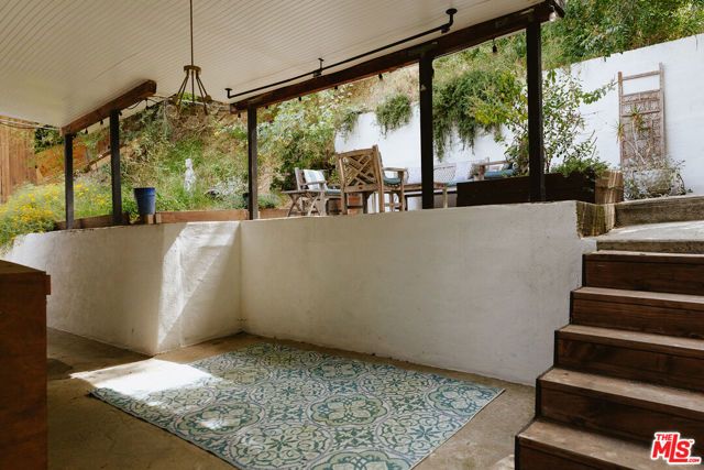 2645 Onyx Drive, Los Angeles, CA 90032