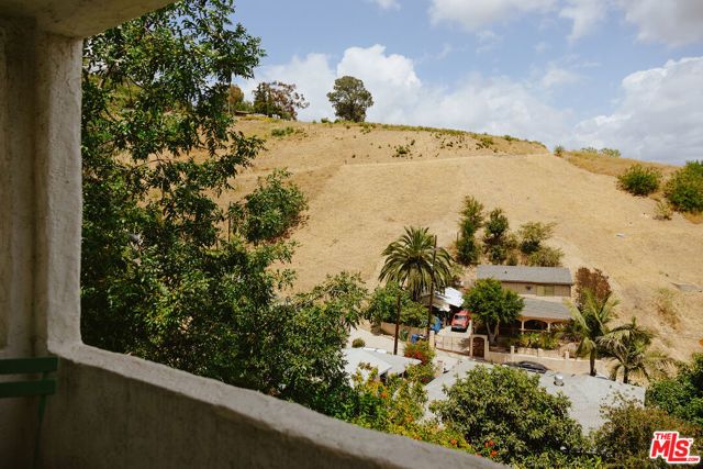 2645 Onyx Drive, Los Angeles, CA 90032