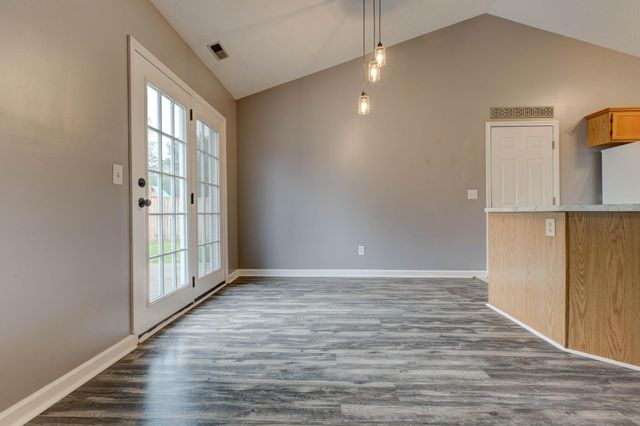 204 Dressage Court, Frankfort, KY 40601