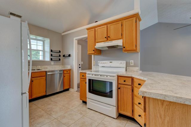 204 Dressage Court, Frankfort, KY 40601