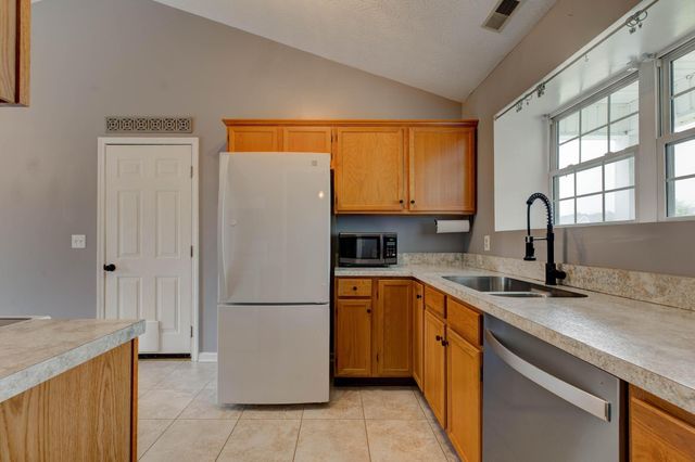 204 Dressage Court, Frankfort, KY 40601