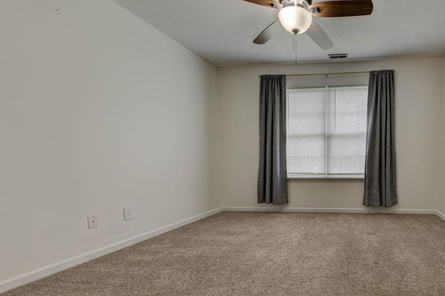 204 Dressage Court, Frankfort, KY 40601