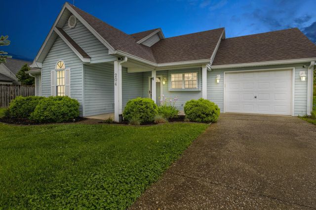 204 Dressage Court, Frankfort, KY 40601