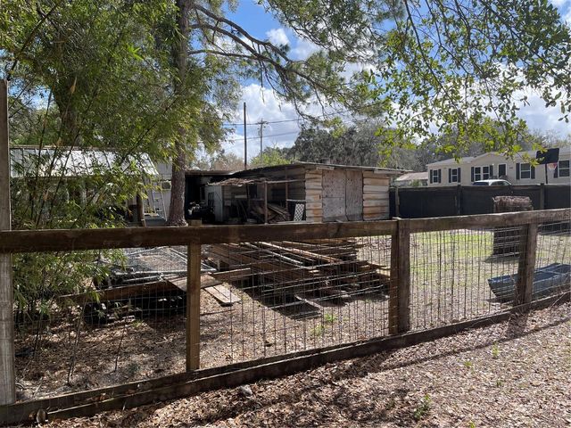 18569 SE 22ND LANE, Silver Springs, FL 34488