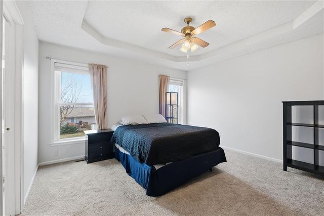 518 N Jefferson Street, Raymore, MO 64083