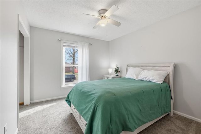 518 N Jefferson Street, Raymore, MO 64083