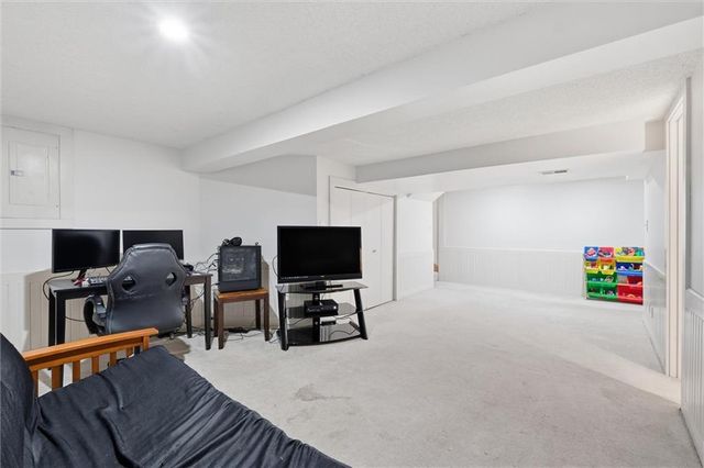 518 N Jefferson Street, Raymore, MO 64083