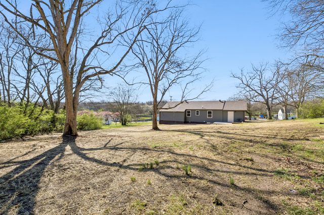 305 Randy Rd, Madison, TN 37115