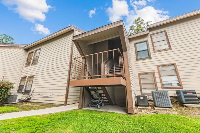 12900 Walden Road 312C, Montgomery, TX 77356