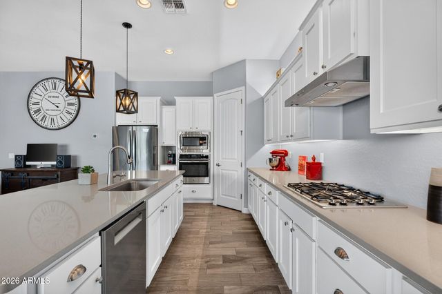 2047 N CANELO Hills, Mesa, AZ 85207
