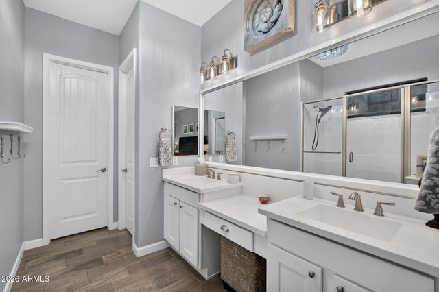 2047 N CANELO Hills, Mesa, AZ 85207