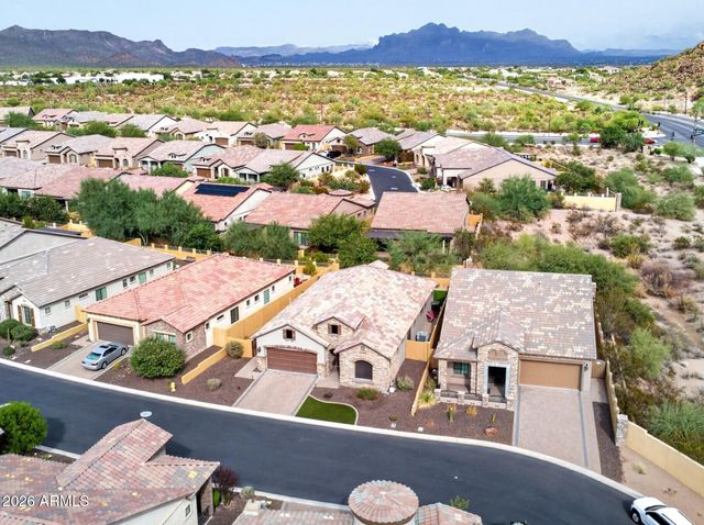 2047 N CANELO Hills, Mesa, AZ 85207