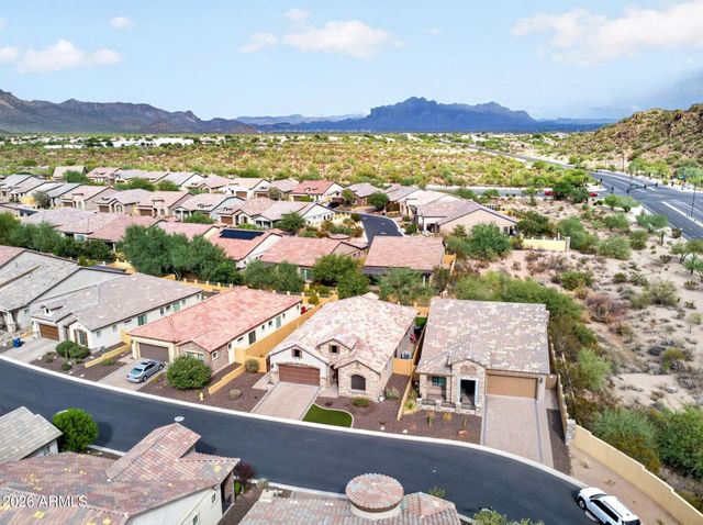 2047 N CANELO Hills, Mesa, AZ 85207