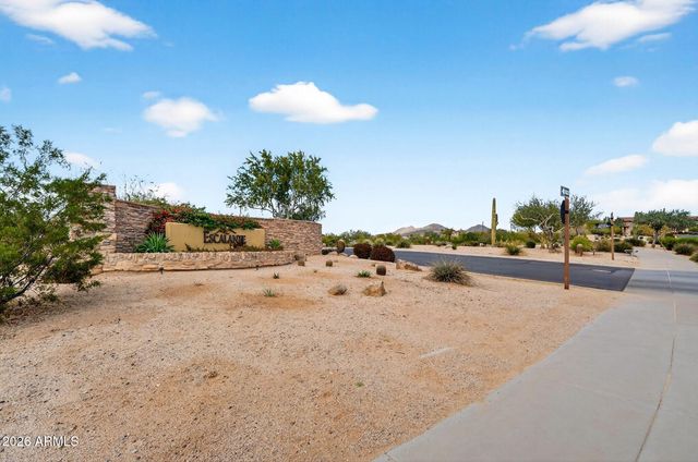 2047 N CANELO Hills, Mesa, AZ 85207