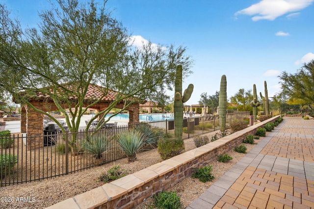 2047 N CANELO Hills, Mesa, AZ 85207