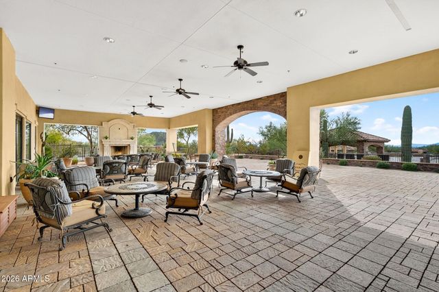 2047 N CANELO Hills, Mesa, AZ 85207