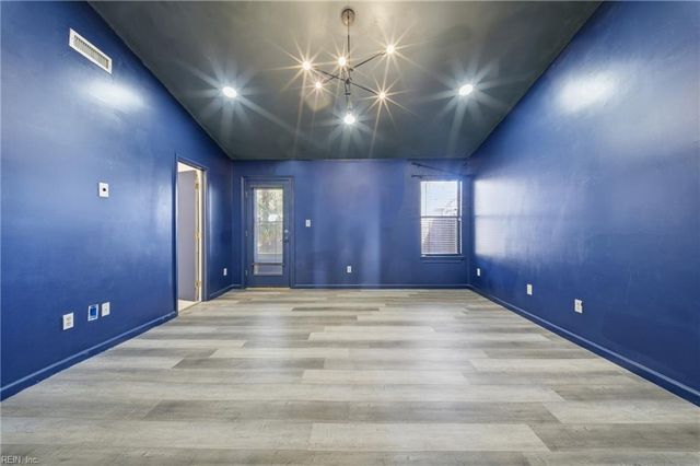 1524 Colonnade DR, Virginia Beach, VA 23451