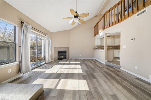 1524 Colonnade DR, Virginia Beach, VA 23451