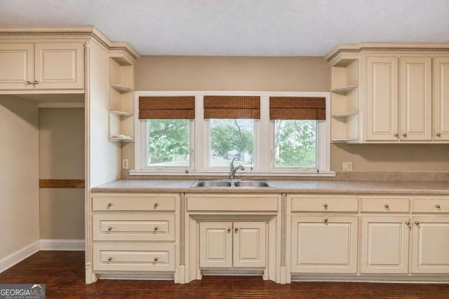 5328 Pine Forest Road, Gainesville, GA 30504